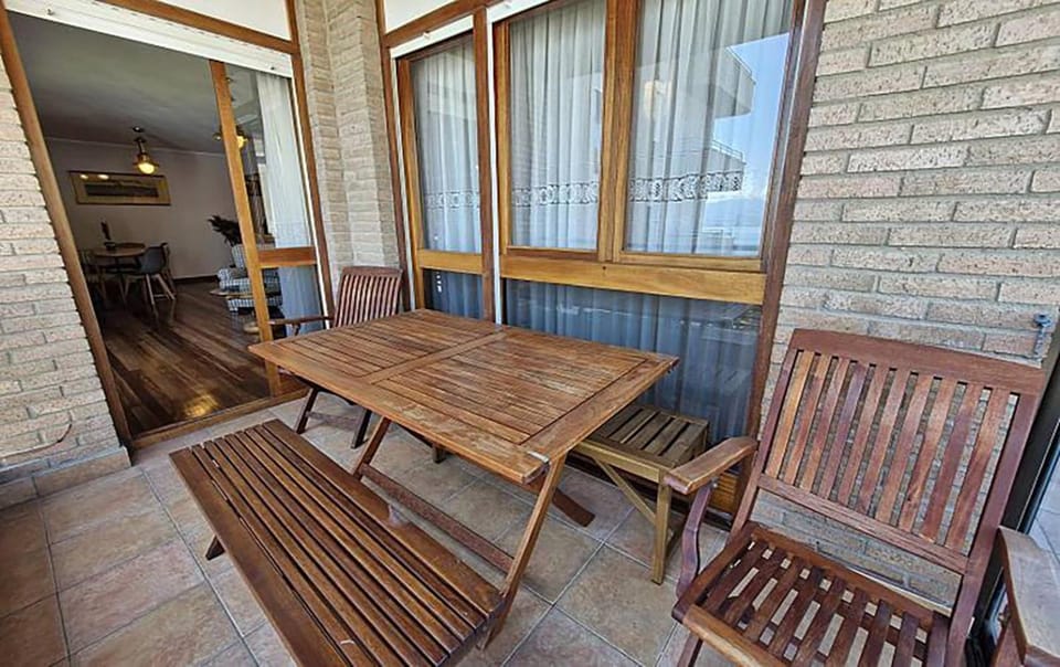 Balcony/Terrace, internet