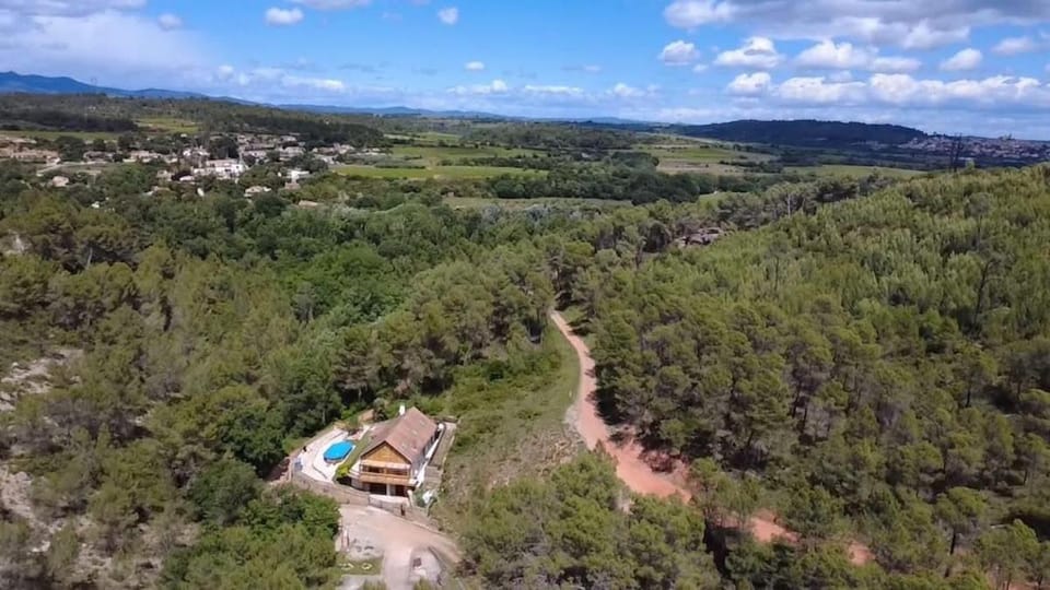 Casa Sauvage ,Forest, pool, jacuzzi Apartment in Occitanie