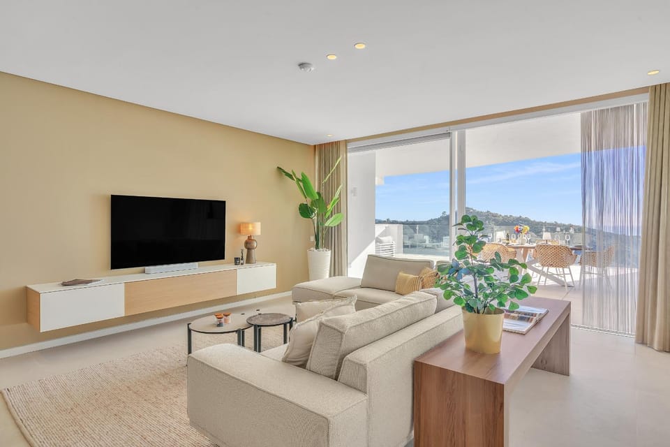 Palo Alto Marbella - Elegant 3 Bed Apartment Apartment in Sierra de las Nieves