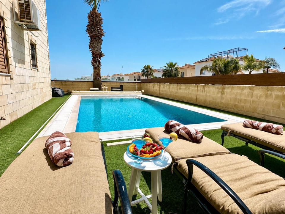 Dream Oceana Villa - Ayia Napa Villa in Sotira