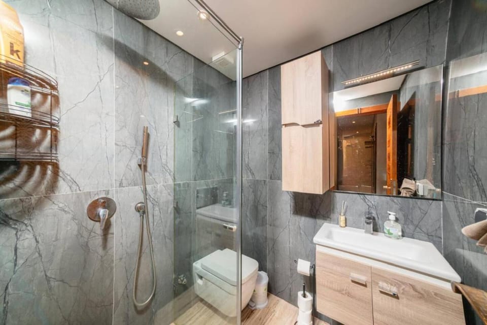 The Red City Retreat. 2BR Elegant Apt . Apartment in Marrakesh