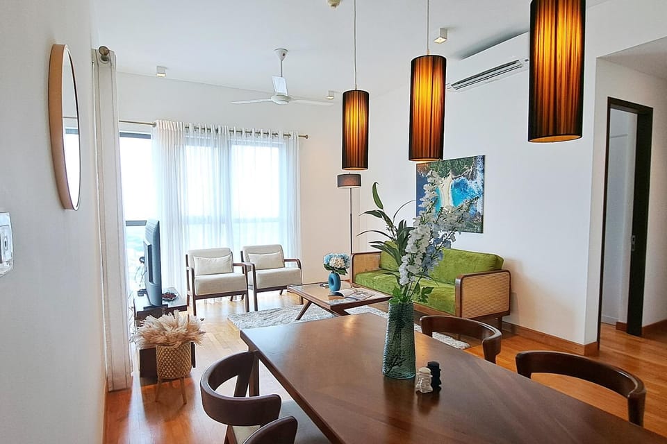 Living room, Decorative detail, Seating area, Dining area