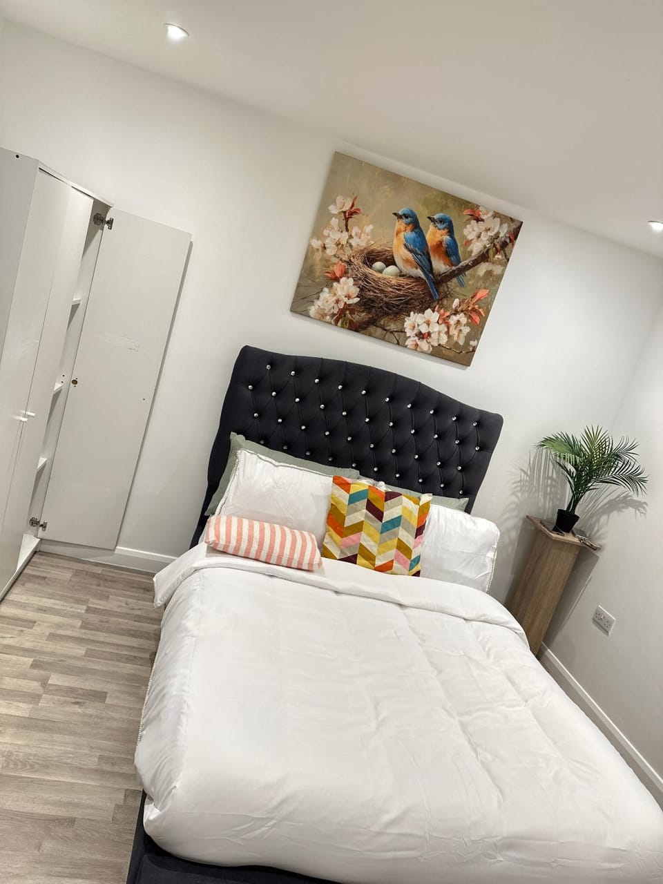 Stylish Serene Apartments Near O2 & Central London with Free Parking & Baby Cot Apartment in London Borough of Lewisham