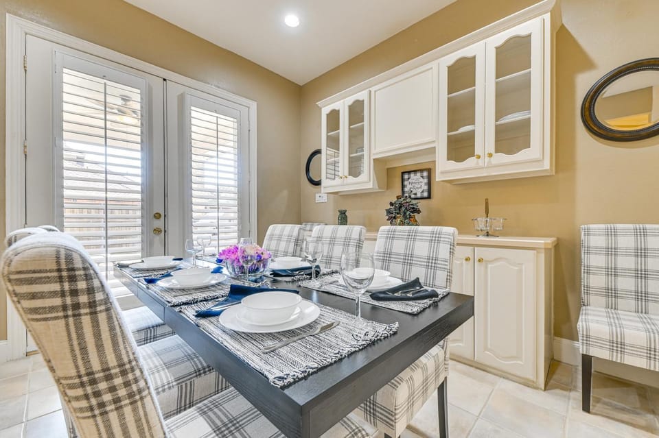 Huge Plano Home w/ Swim Spa: 37 mi to AT&T Stadium House in Plano