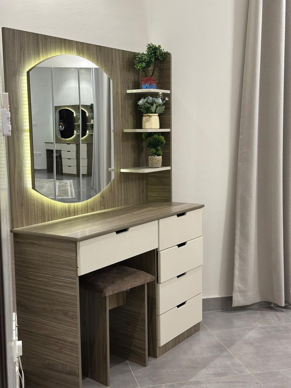 شقة غرفتين وصالة ومطبخ بتصميم جميل وانيق An apartment with two rooms, a living room, and a kitchen with a beautiful and elegant design Apartment in Jeddah