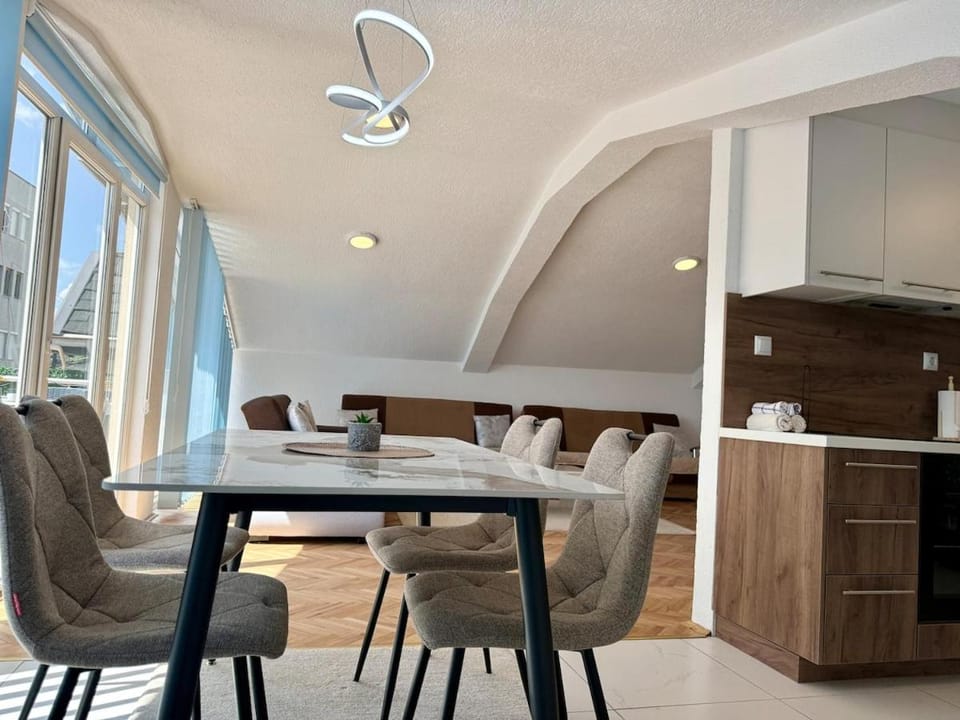 Bright & Spacious Home Stay Apartment in Serbia