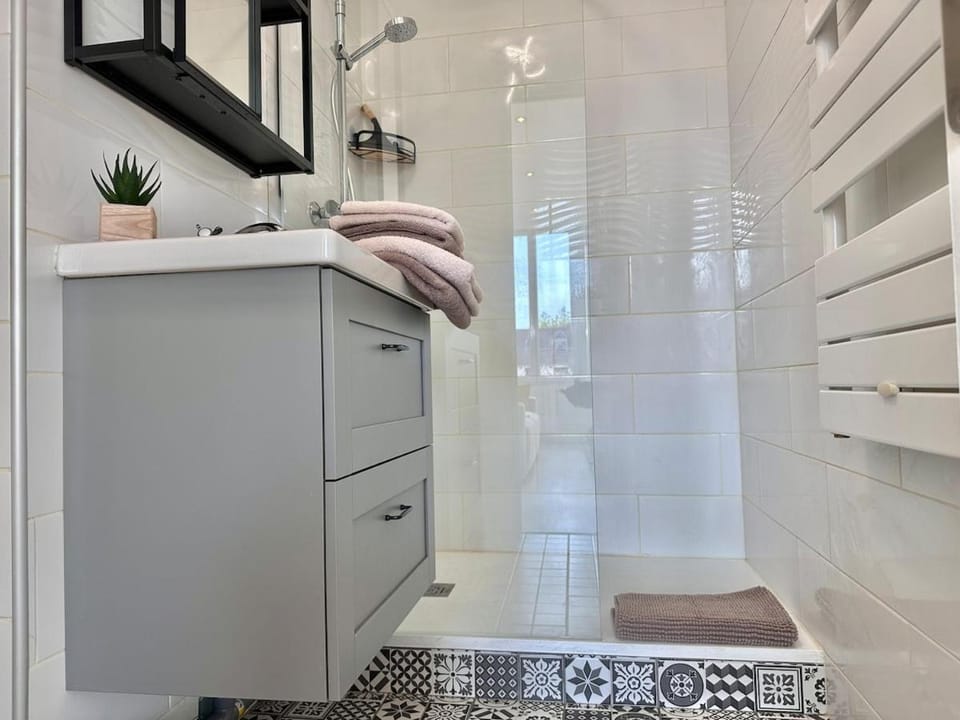 Appartement Standing proche des Thermes Apartment in Auvergne-Rhône-Alpes