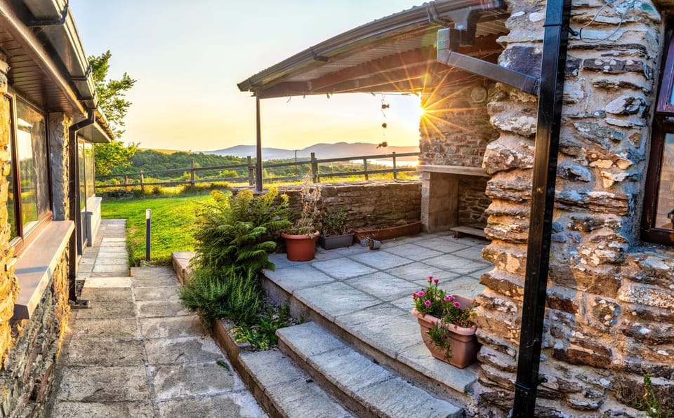 Near to Durrus Cozy Apartment with a View Apartment in County Cork