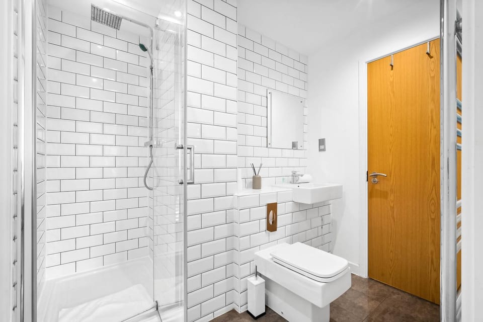 Toilet, Bathroom