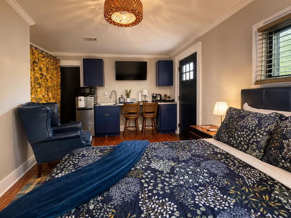 Civil Rights Trail Suite - Near Historic Sites House in Montgomery
