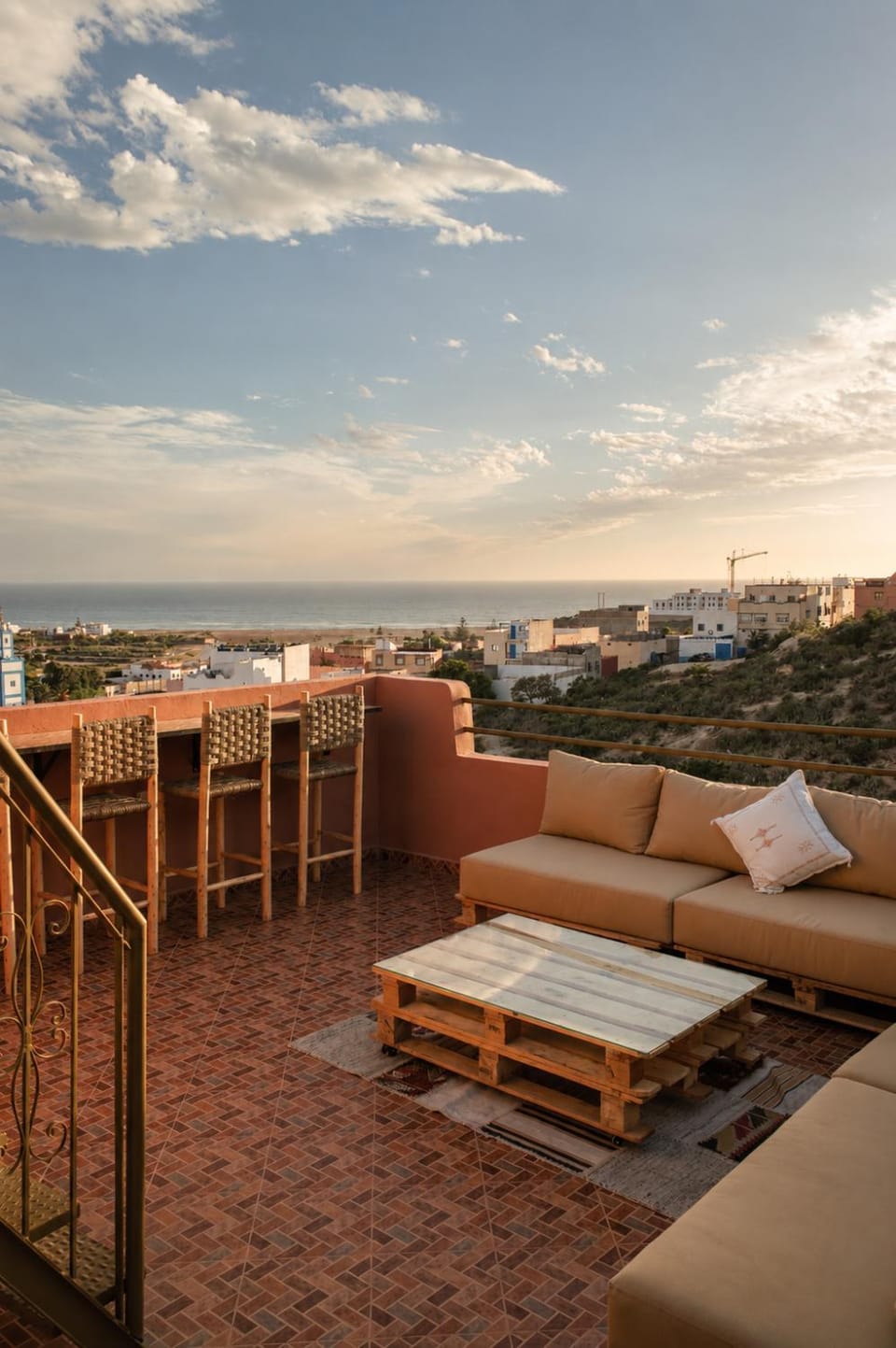 Patio, Day, Natural landscape, View (from property/room), Balcony/Terrace, Living room, Seating area, Dining area, Mountain view, Sea view, Internal: Not applicable to any particular room
