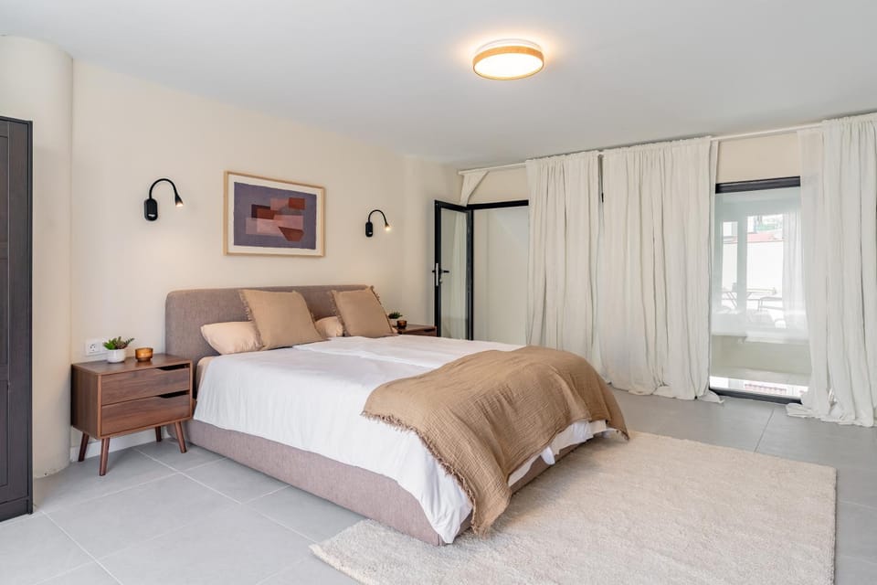 Alameda Grand Duplex Apartment in Malaga