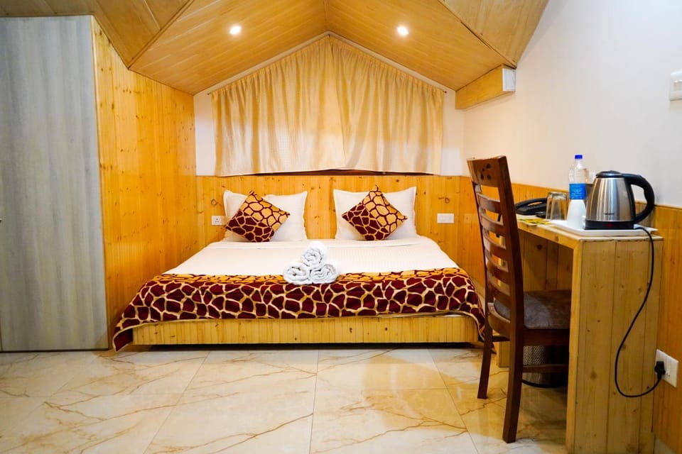 Sharma's Destination Mashobra Bed and Breakfast in Himachal Pradesh
