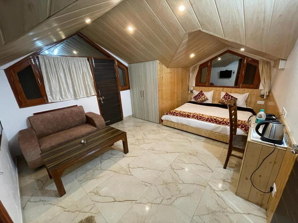 Sharma's Destination Mashobra Bed and Breakfast in Himachal Pradesh