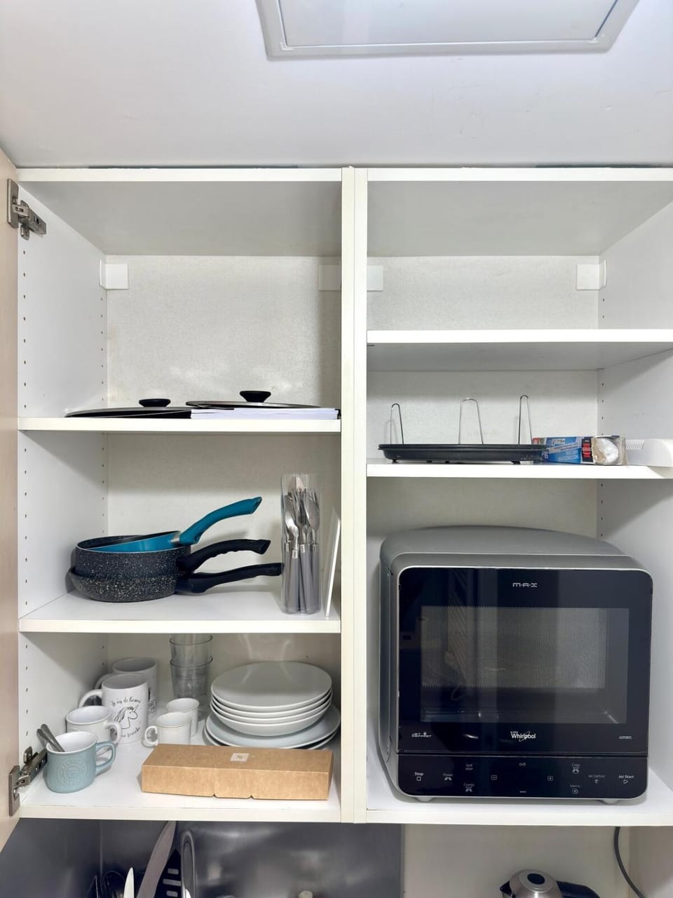 Modern Studio near Montorgueil Apartment in Paris