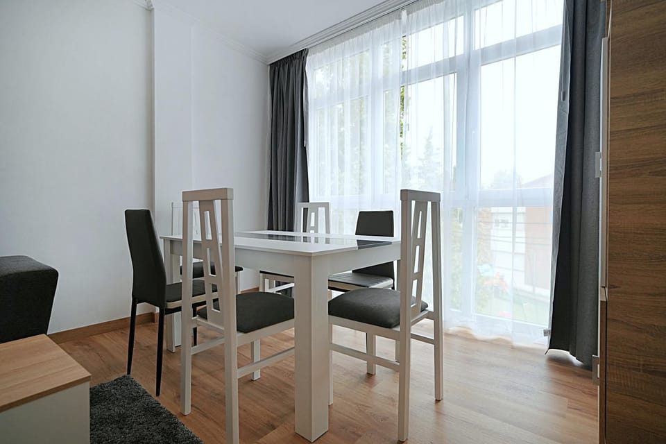 Property building, Off site, Dining area