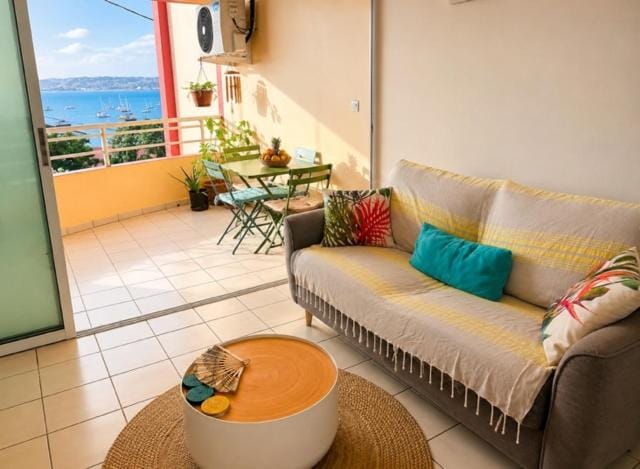 Kaz des Îlets appartement T2 vue mer, Anse Mitan Apartment in Les Trois-Îlets