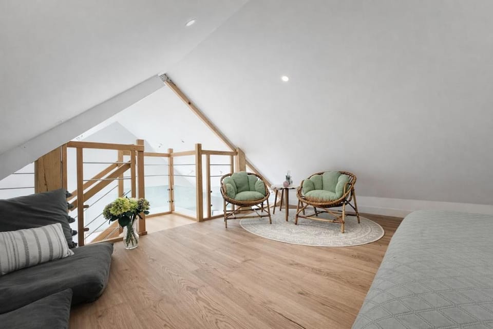 Studio proche du canal Nantes Brest House in Brittany