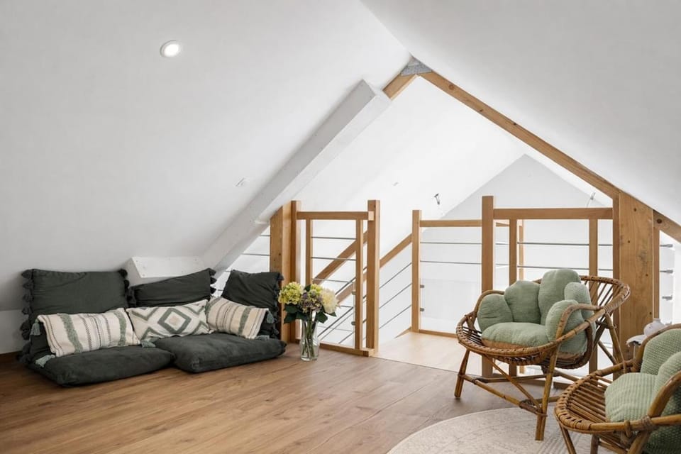 Studio proche du canal Nantes Brest House in Brittany