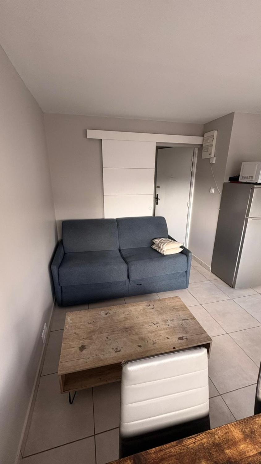 Appartement 2 Pièces Apartment in Annemasse