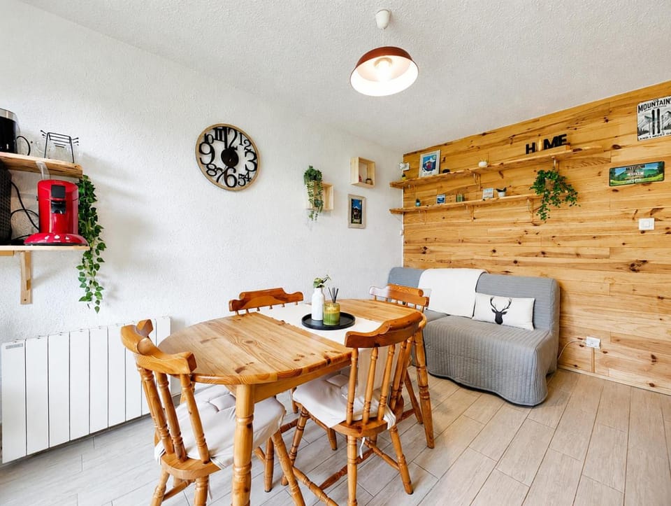 Évasion Sauvage au Cœur du Jura-pied des pistes Apartment in Haute-Savoie