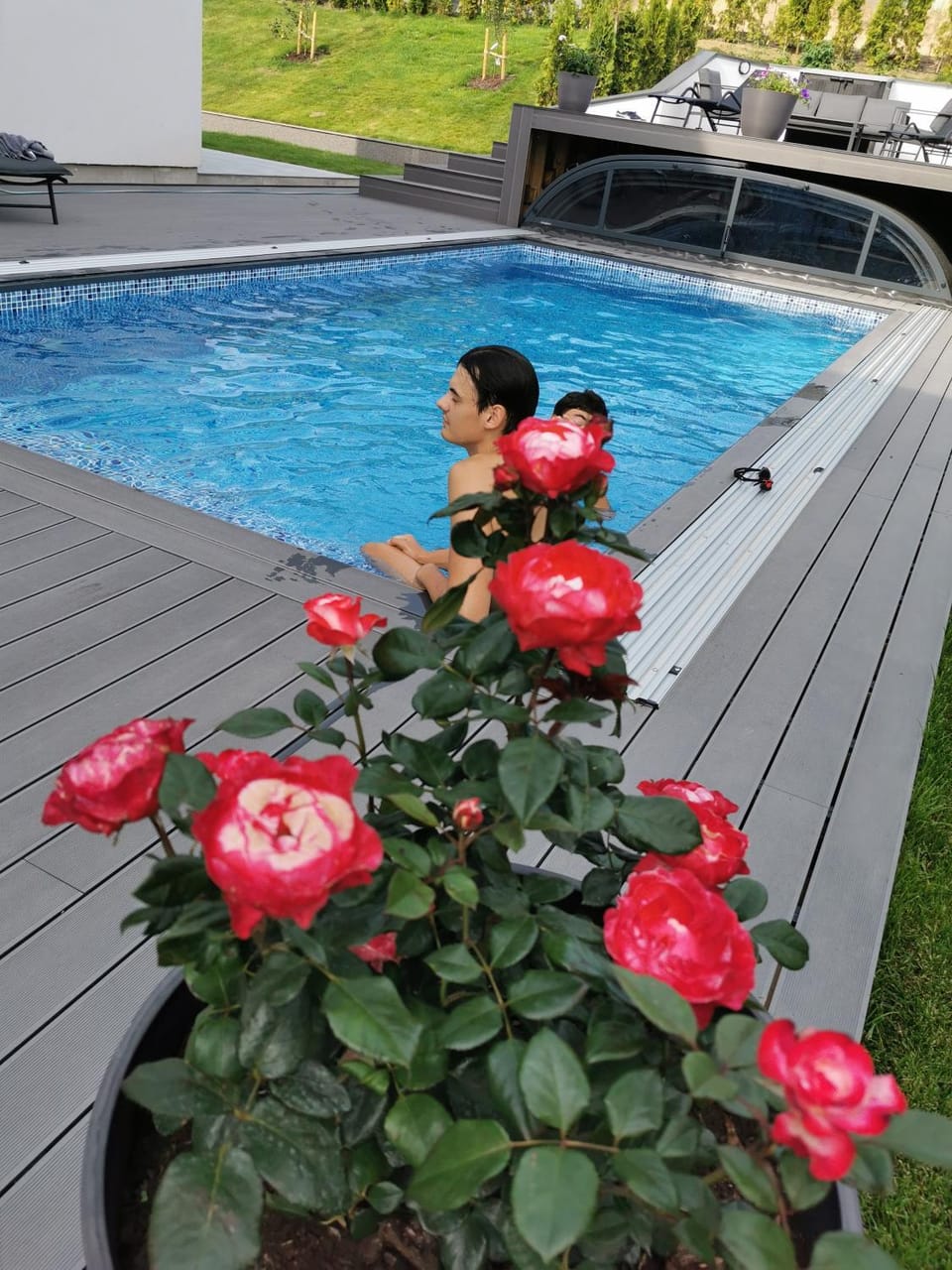 Property building, Swimming pool