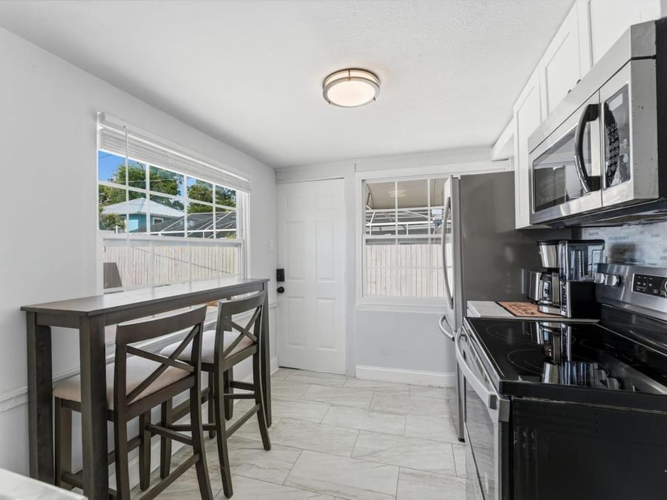 Clearwater charm #A Apartment in Florida
