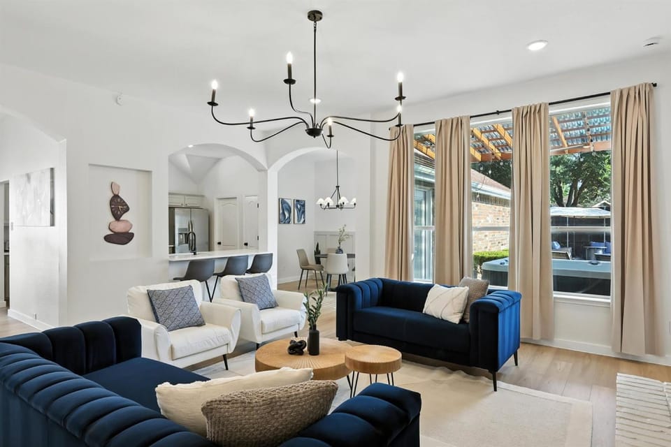 Living room, Seating area