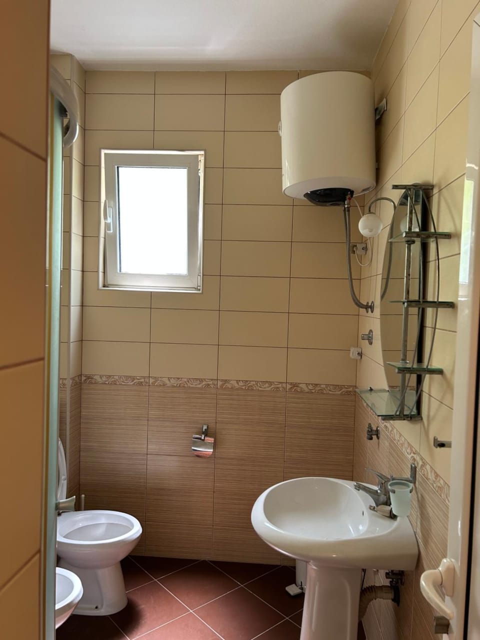 Shower, Toilet, bidet