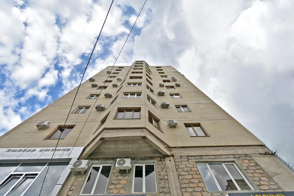 Property building, Day