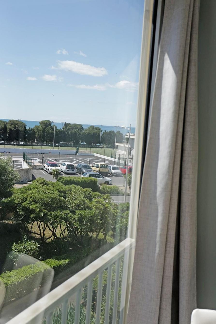 Cocon Sète Corniche, plages à pied, parking privé Apartment in Occitanie