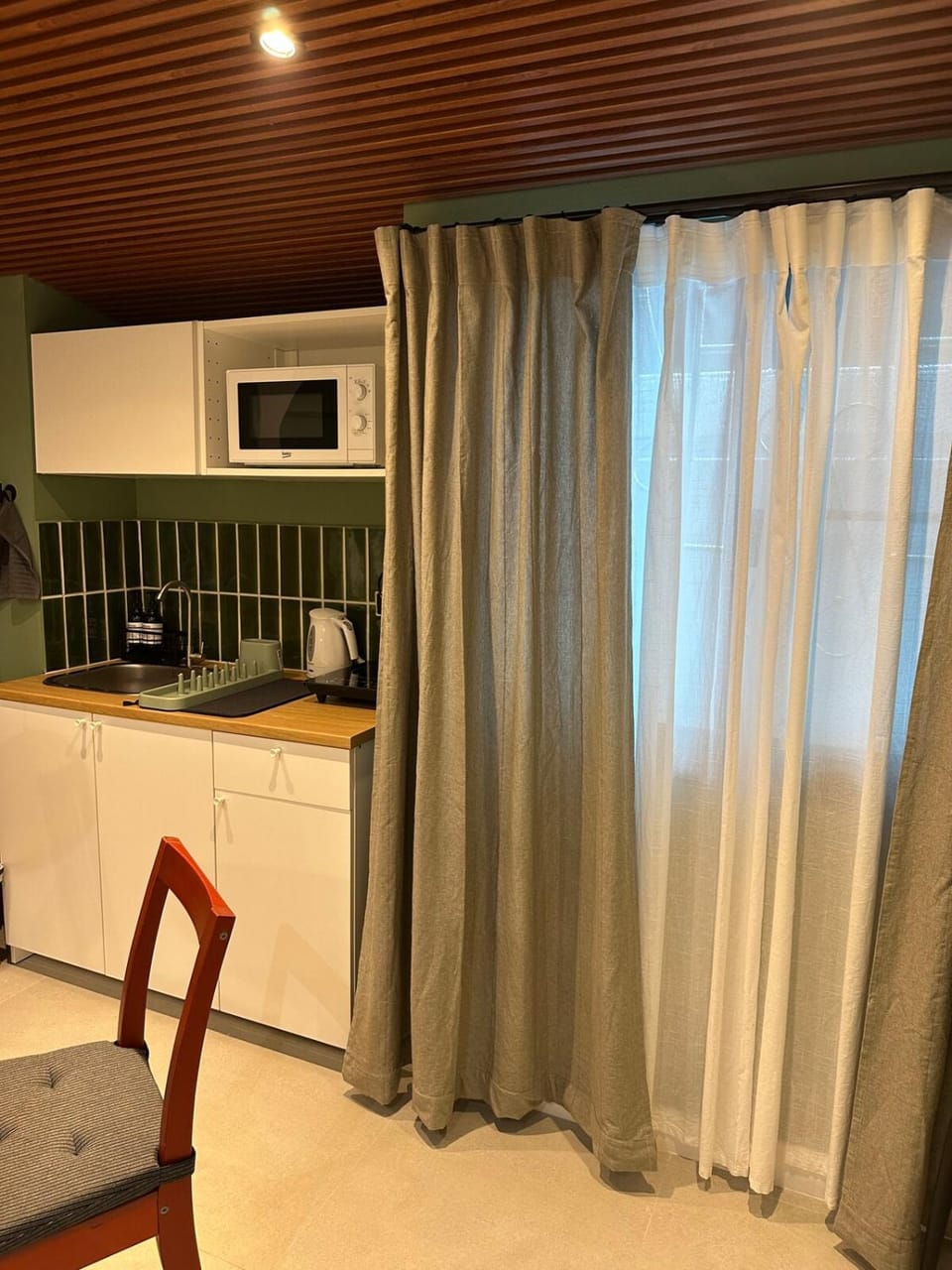 Kitchen or kitchenette, kitchen, kitchen