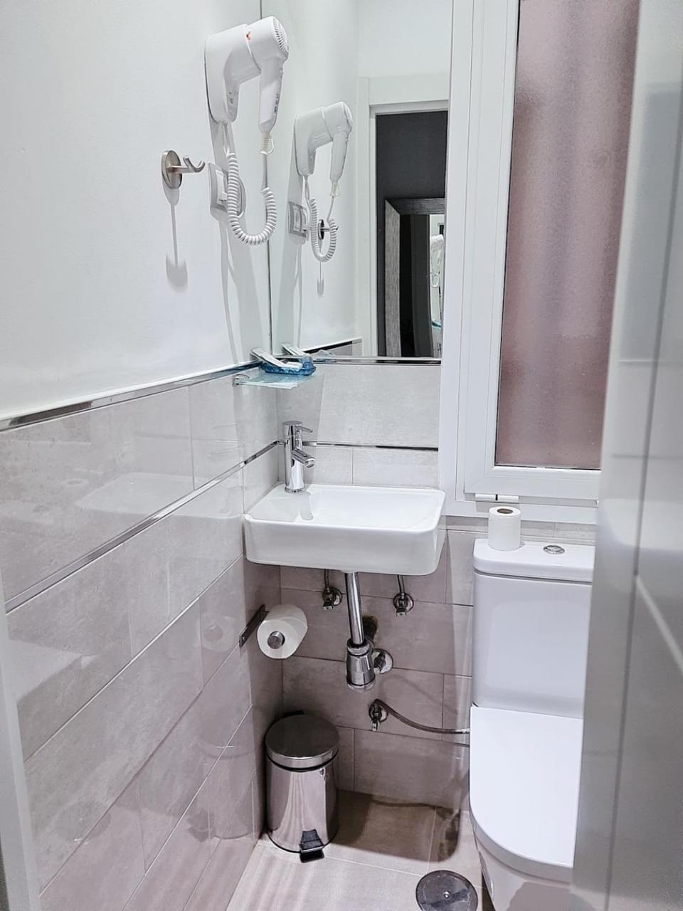 Shower, Other