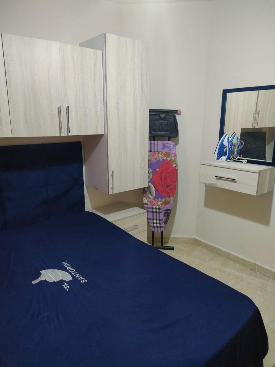 شالية بقرية سانتورينى بالساحل الشمالي Hotel in Egypt