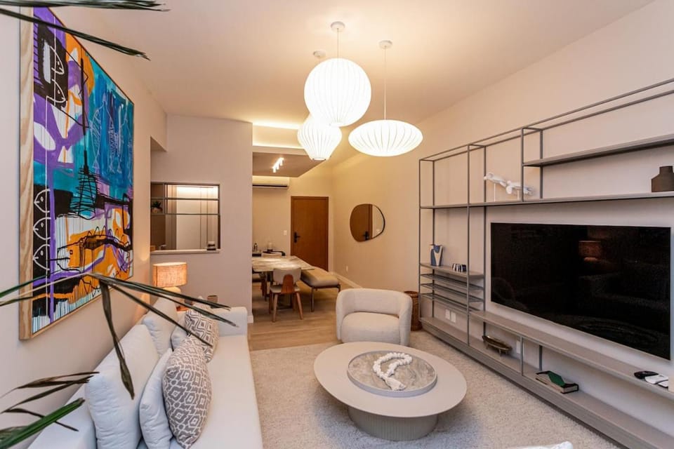 Communal lounge/ TV room, TV and multimedia, Living room, Dining area