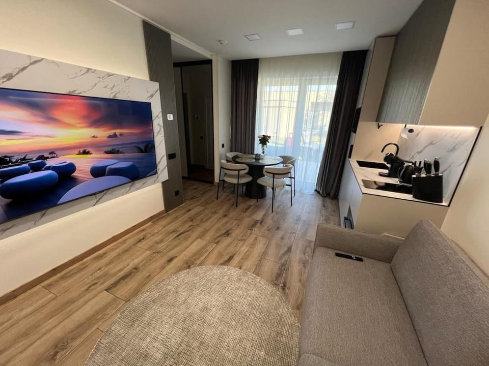 Cozy Home Oasis Apartment in Palanga