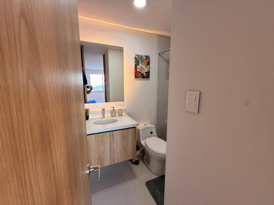 Luxury Apartment Pool Gym Mountain View Apartment in Ibagué