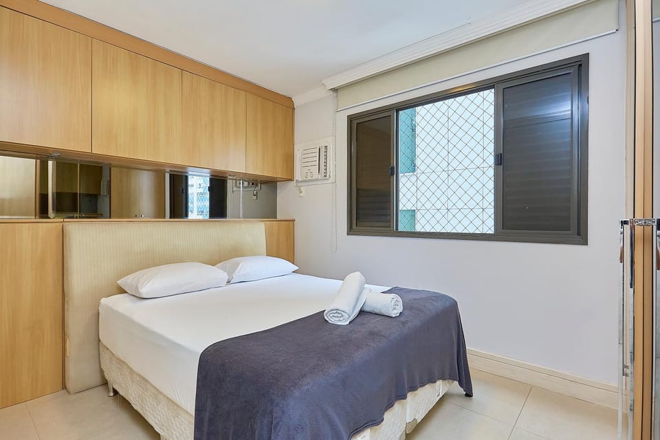 Bed, Photo of the whole room, Bedroom, locker, towels, wardrobe