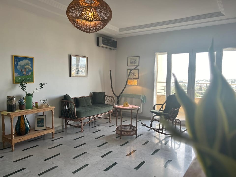 Living room, Seating area, air conditioner