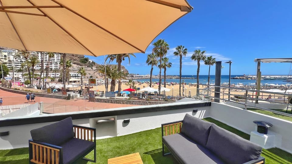 View (from property/room), Balcony/Terrace, Beach, Sea view