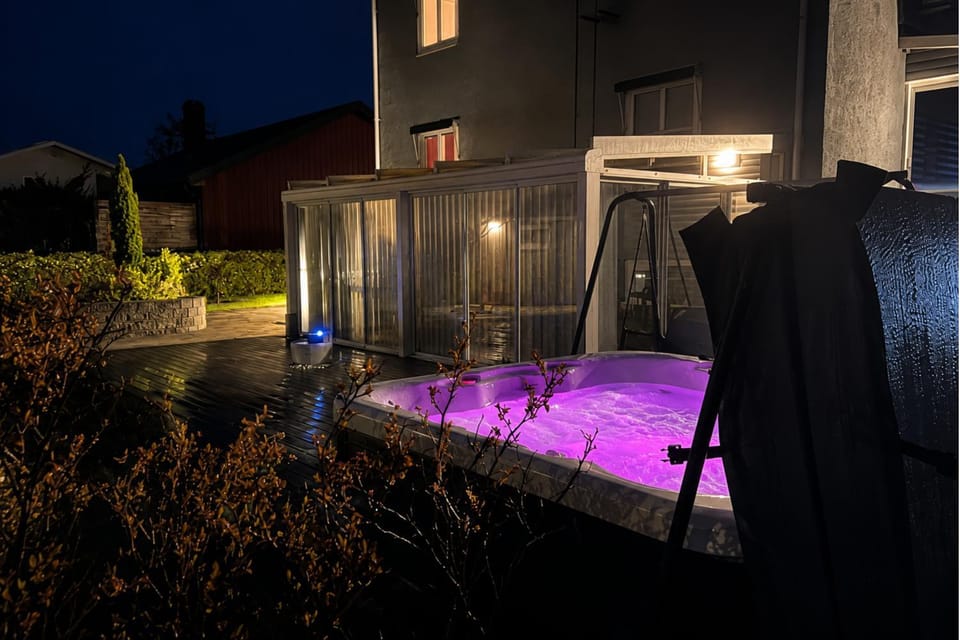 Hot Tub