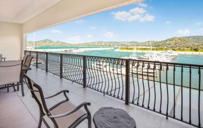 Luxury Marina Suite 2BR Villa in Playa Flamingo