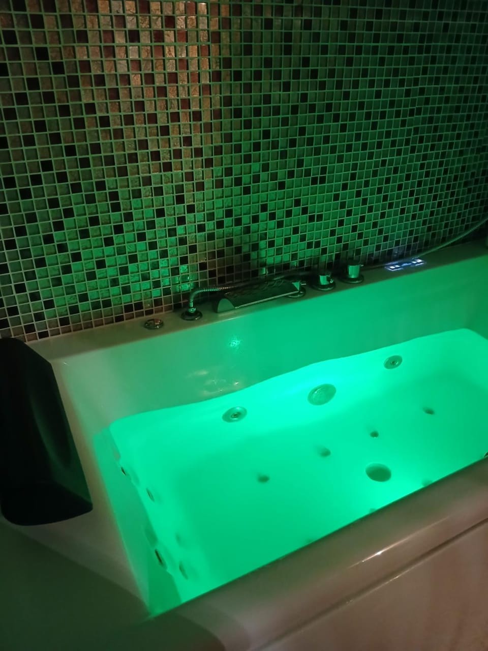 Maison avec jardin et baignoire jacuzzi proche mer House in Houlgate