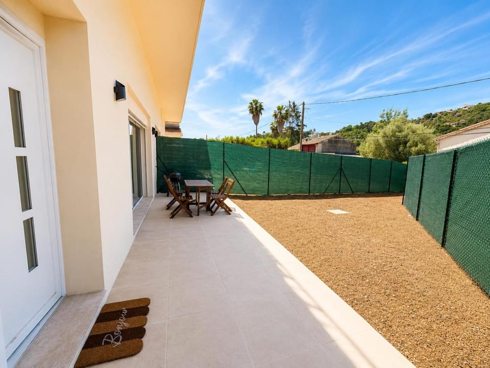 Garden, Balcony/Terrace