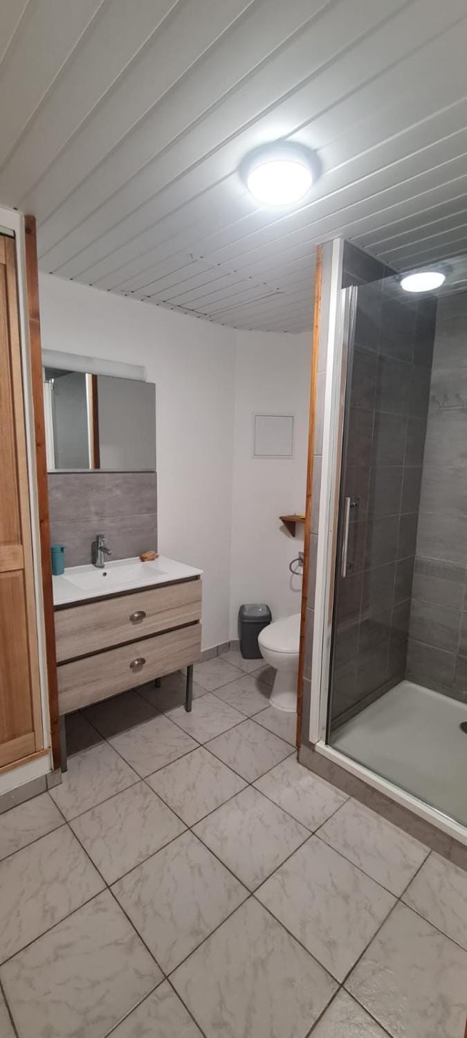 Location gîte 2 à 5 personnes 450m de la mer House in Ault