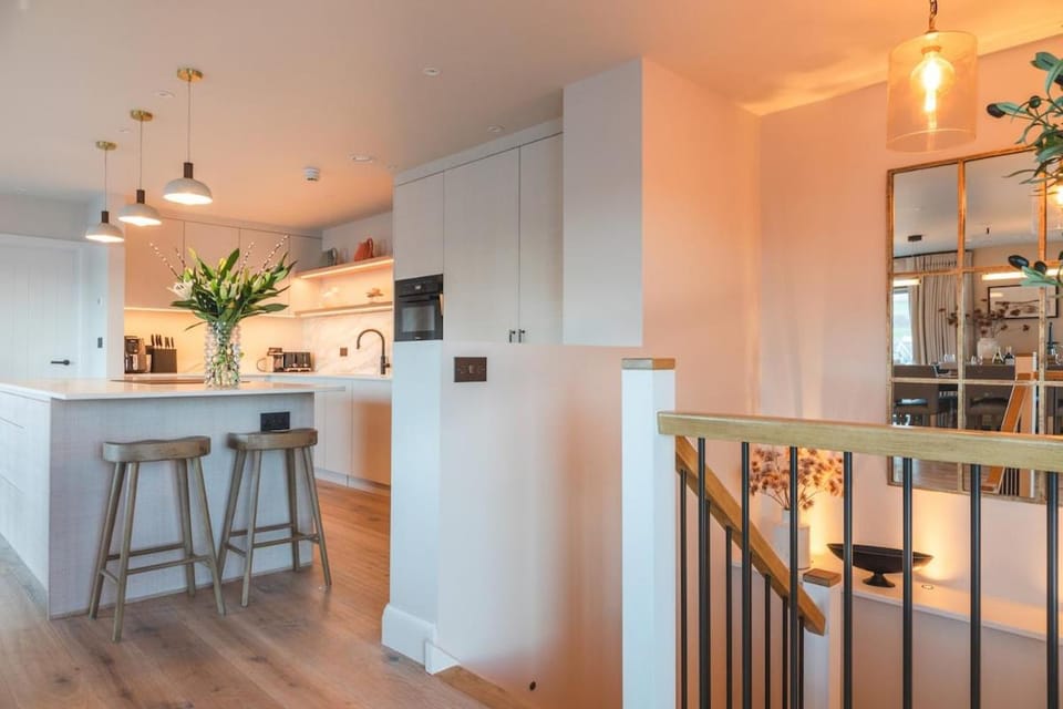 Sunrising, Salcombe, A Luxury Retreat for 12 House in Salcombe