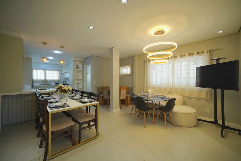 Casa 5 Quartos - Quintal amplo prox Centro House in Foz do Iguaçu