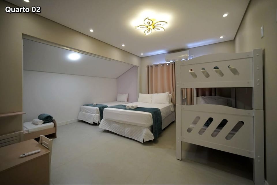 Casa 5 Quartos - Quintal amplo prox Centro House in Foz do Iguaçu