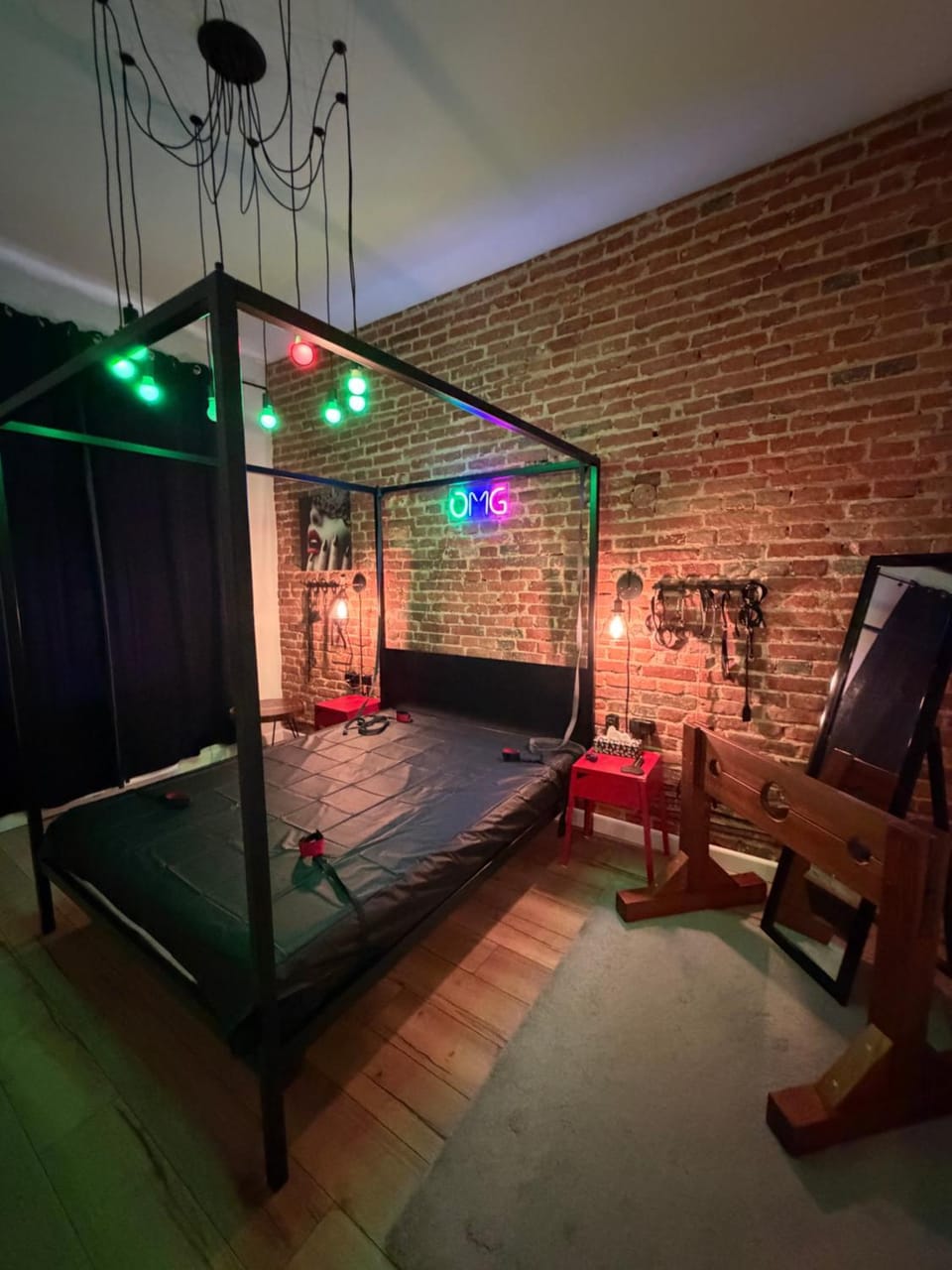 Nowość Kielce -BDSM GREY-Apartaments Centrum -ADULTS ONLY -TYLKO DLA DOROSŁYCH Parking Apartment in Poland