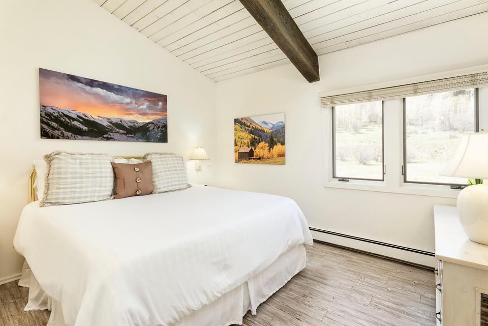 21E by SkyRun Aspen Apartment in Snowmass Village